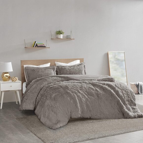 Shaggy Duvet with Quilted Box Design - Picture 1 of 15